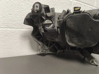 Faro Izquierdo BMW Serie 3 E90