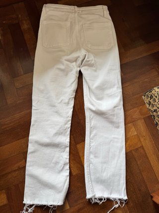 Pantalón blanco Zara