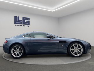 ASTON MARTIN V8 Vantage Coupe Manual