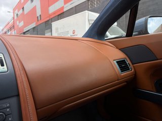 ASTON MARTIN V8 Vantage Coupe Manual