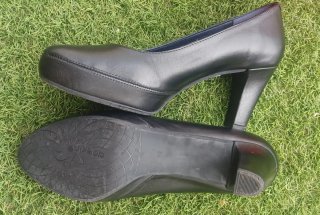 Zapatos d tacón Dorking de Fluchos negros talla 39