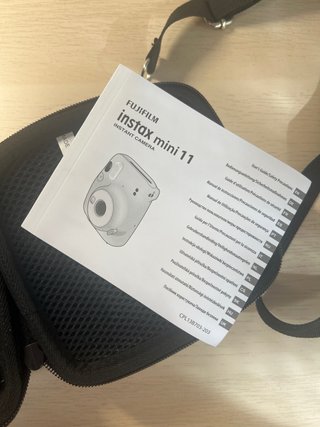 Cámara Instantánea Fujifilm Instax Mini 11 Negra