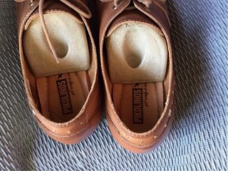 Zapatos de cordones marrones