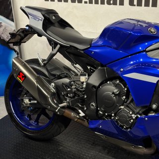 YAMAHA YZF-R1
