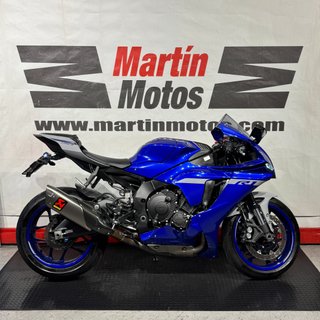 YAMAHA YZF-R1