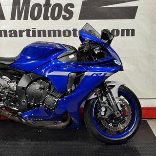 YAMAHA YZF-R1