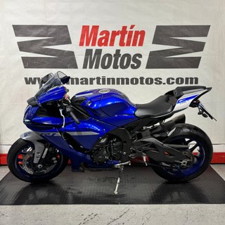 YAMAHA YZF-R1