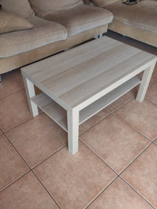 Mesita de comedor de madera Lack