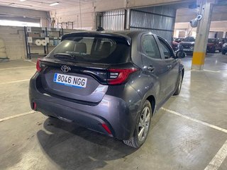 Toyota Yaris 1.5 120H Active Plus