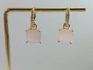 Pendientes baño oro piedra rosa cuadrada