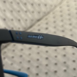 Gafas de Sol Arnette Polarizadas Negras y Azules