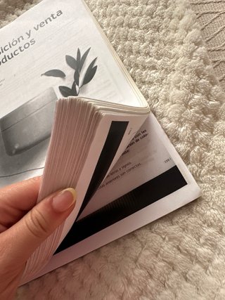Libro de texto, disposición y venta de prod