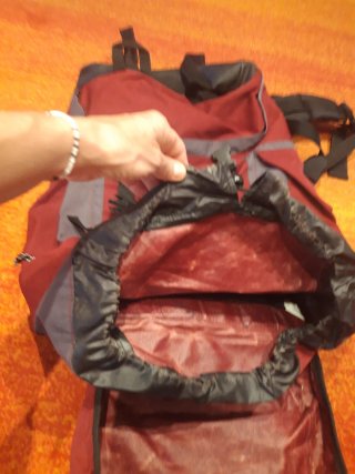 Mochila alta montaña Setmil roja y gris