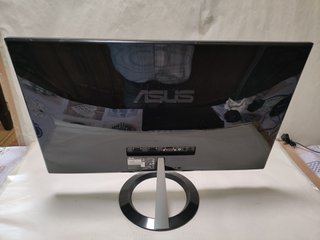 Computer compatto con monitor ASUS