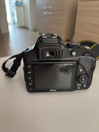 Cámara Nikon D3400 + Objetivo + Accesorios