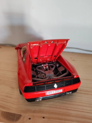 Ferrari 348 tb Bburago 1:18 Made in Italy
