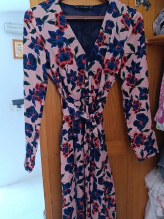 Vestido Zara flores azul y rosa Talla S