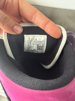 Nike Air Jordan 1 Mid Rosa Blanco