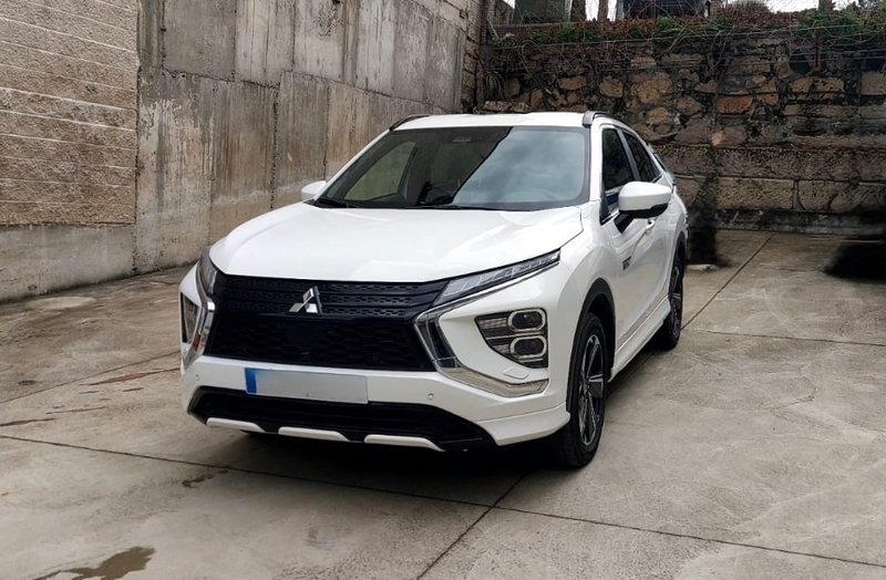 Mitsubishi Eclipse Cross Mitsubishi Eclipse Cross 2.4 PHEV Kaiteki Auto 4WD - foto 1