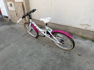Bicicleta infantil niña rosa y blanca