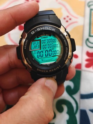 Reloj Casio G-Shock Negro y Multicolor