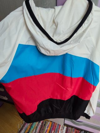 Cazadora. Pull&besr..T.M