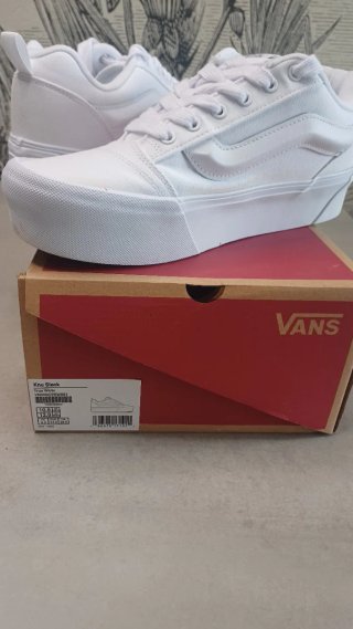 Vans Knu Stack plataforma blancas talla 44.
