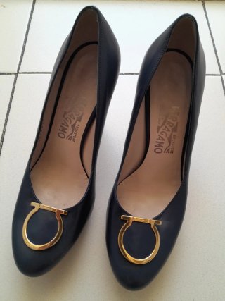 -Zapatos de mujer de Salvatore Ferragamo.N⁰ 38.