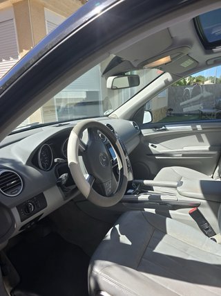 Mercedes Benz ML 320