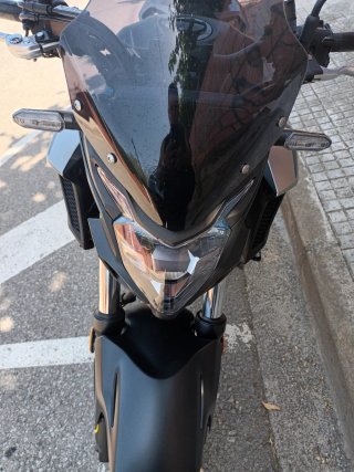 Honda 500F Negra/Plat