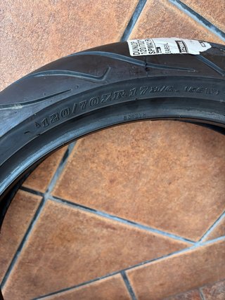 Neumático Dunlop 120/70/17 SportMax RoadSmart 2
