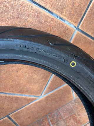 Neumático Dunlop 120/70/17 SportMax RoadSmart 2