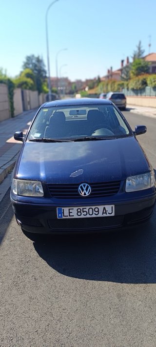 Volkswagen Polo 2000