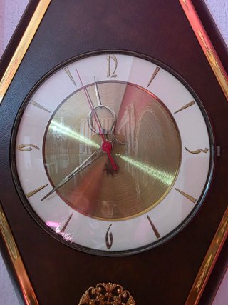 Reloj de pared antiguo madera y dorado