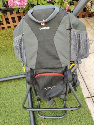 Mochila porta bebé Deuter Kid Comfort Plus  I