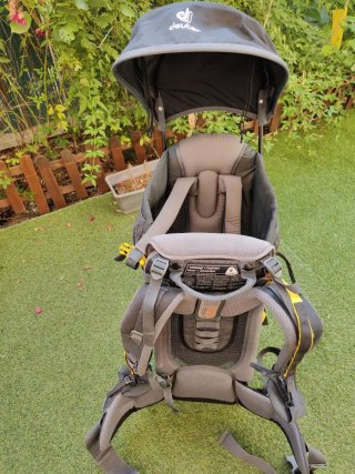 Mochila porta bebé Deuter Kid Comfort Plus  I