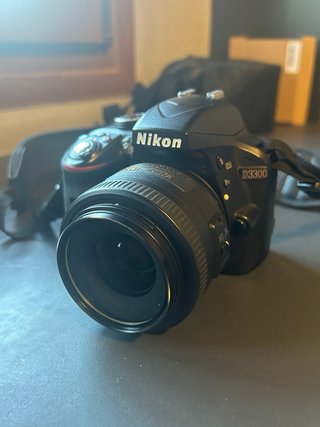 Nikon D3300 + Objetivo 35mm
