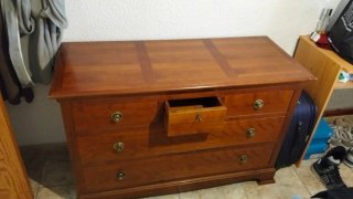 Mesita de noche madera 3 cajones cabezal de cama