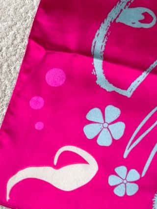 PAÑUELO CHICA FUCSIA BRILLI- BRILLI Y CELESTE.