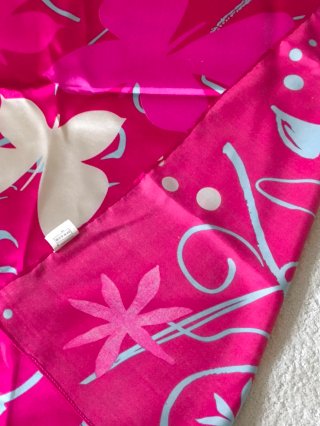 PAÑUELO CHICA FUCSIA BRILLI- BRILLI Y CELESTE.