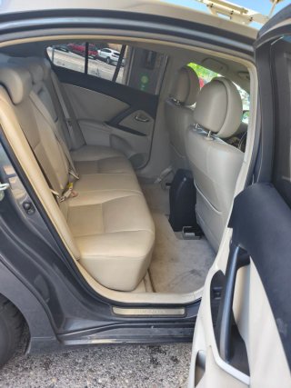 Toyota Avensis 2010