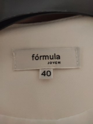 Elegante vestido blanco