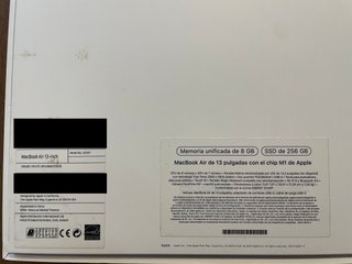MacBook Air M1 2020 8GB/256GB + caja y cargador