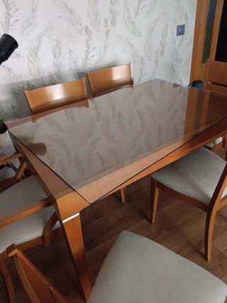 Mesa de comedor cristal y madera