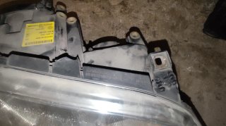 Faro Derecho Caddy 2K