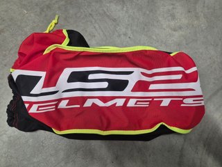 Funda soporte y casco LS2