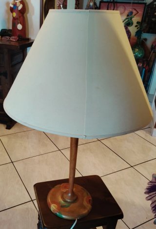 Lampada da Tavolo Artigianale Pin-Up