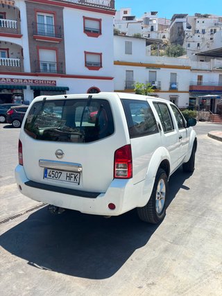 Nissan Pathfinder 2011