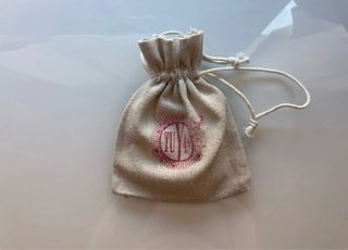 Pendientes largos dorados