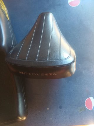 Vespino .Asiento Moto MOTOVESPA Scooter Negro